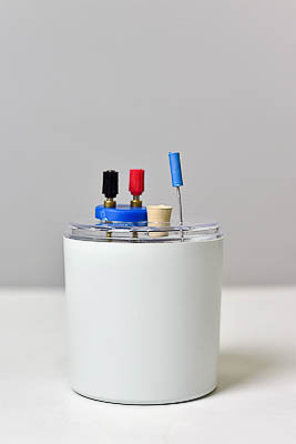 Калориметр с нагревателем