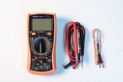 Цифровой мультиметр демонстрационный